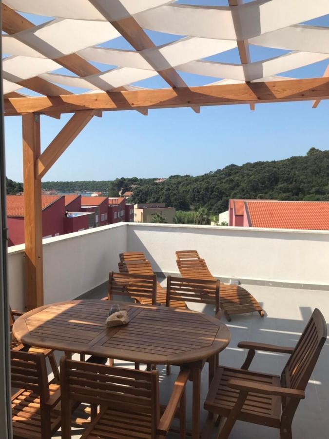 Vila Palit 497 D Apartment E Exteriér fotografie