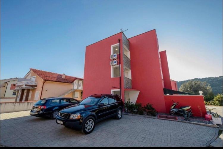 Vila Palit 497 D Apartment E Exteriér fotografie